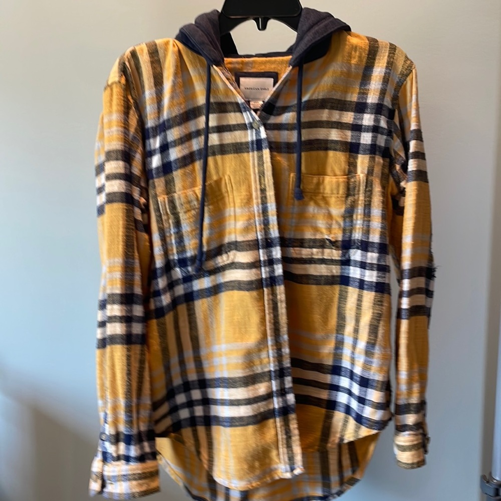 American Eagle flannel with hood